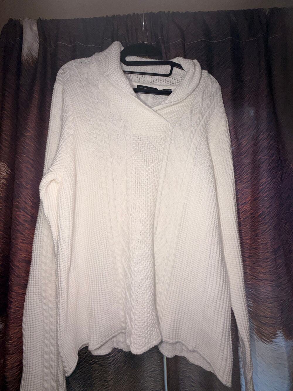 Jean René Pierre White Knit Sweater- Size XL